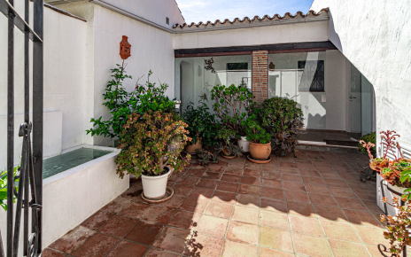 Entrance patio